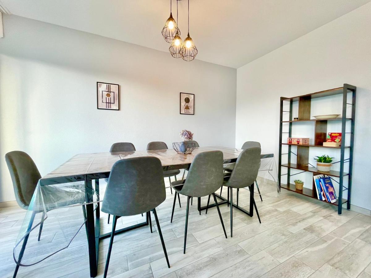 Apartment La Cigogne: Balcony Retreat With Netflix And Free Parking *