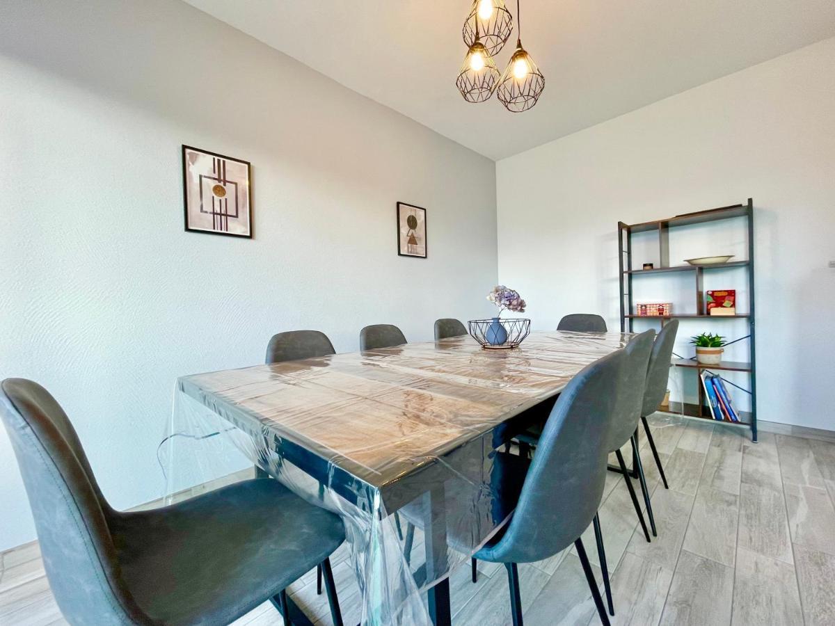 La Cigogne: Balcony Retreat With Netflix And Free Parking * Colmar